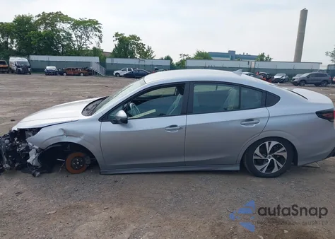 2024 Subaru Legacy Premium z USA, uszkodzony, nr VIN 4S3BWAD6XR3018822